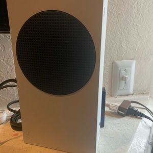 Xbox Series x with GTA& NBA2K22 downloaded